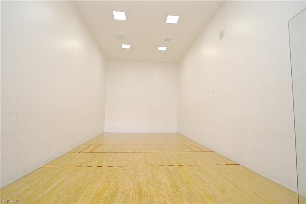 FAIRWAY PRESERVE - Residential