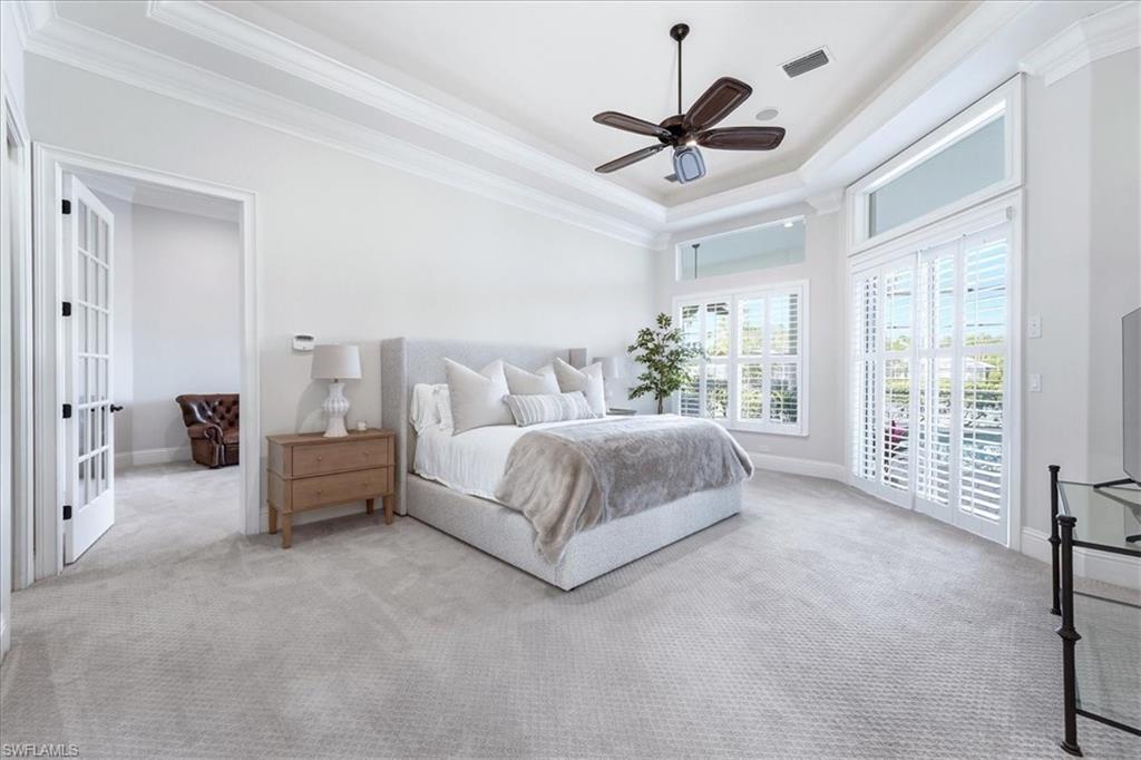 LONGSHORE LAKE - Residential