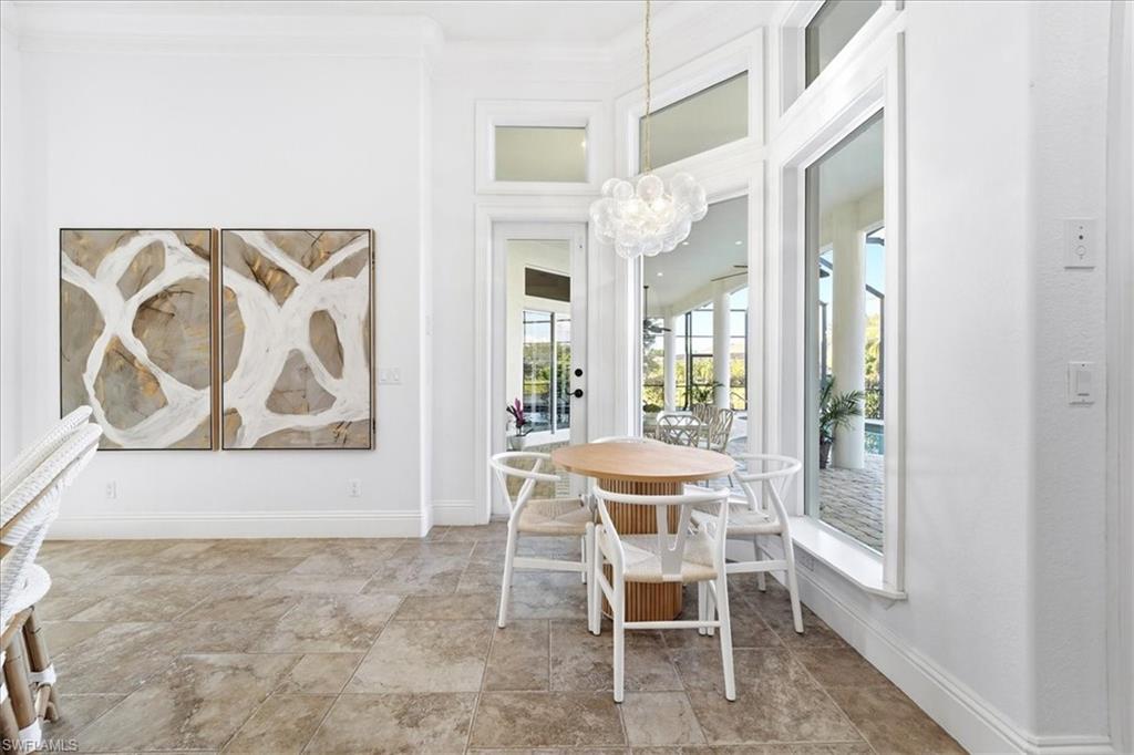 LONGSHORE LAKE - Residential