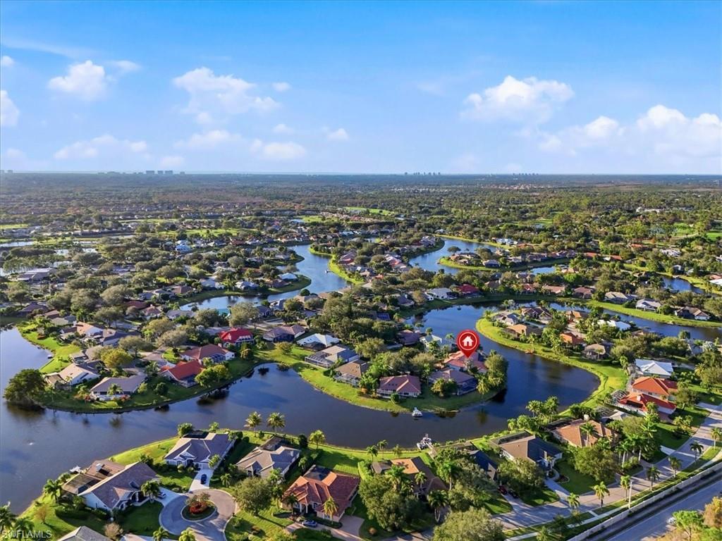 LONGSHORE LAKE - Residential