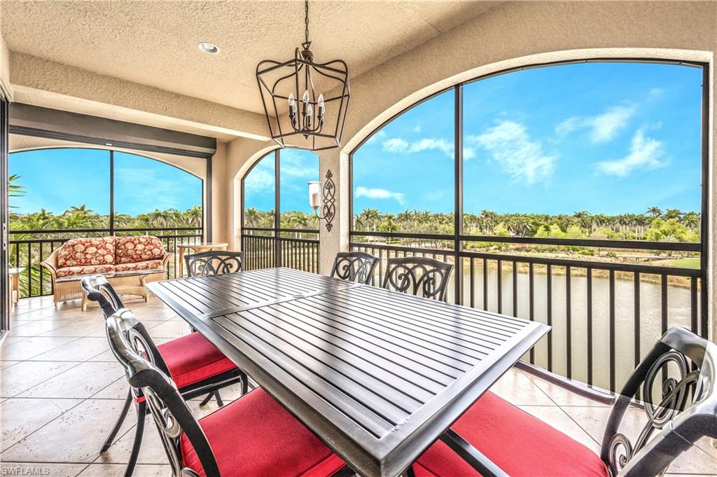 2555 Marquesa Royale LN 1-301