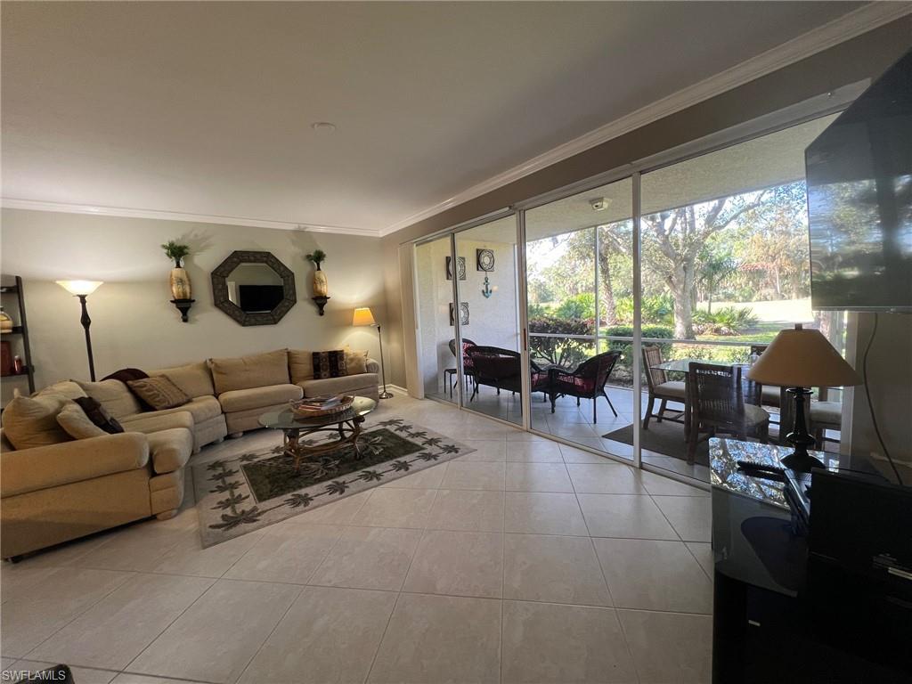 FLAMINGO FAIRWAYS - Residential Lease