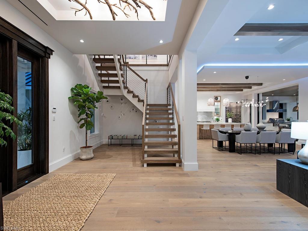 OLDE NAPLES - Residential