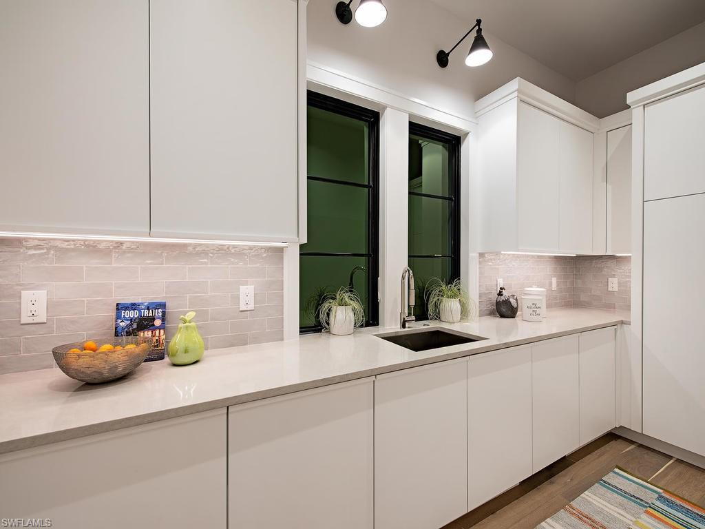 OLDE NAPLES - Residential