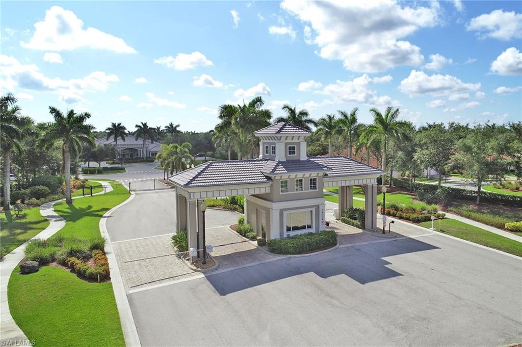 REFLECTION LAKES - Residential