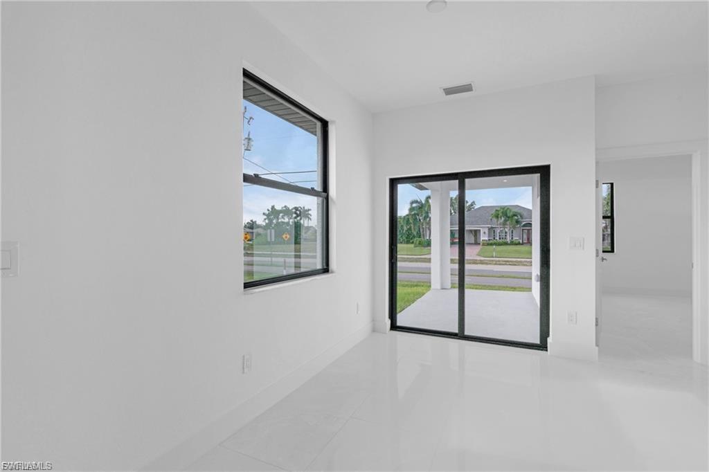 CAPE CORAL - Residential Lease