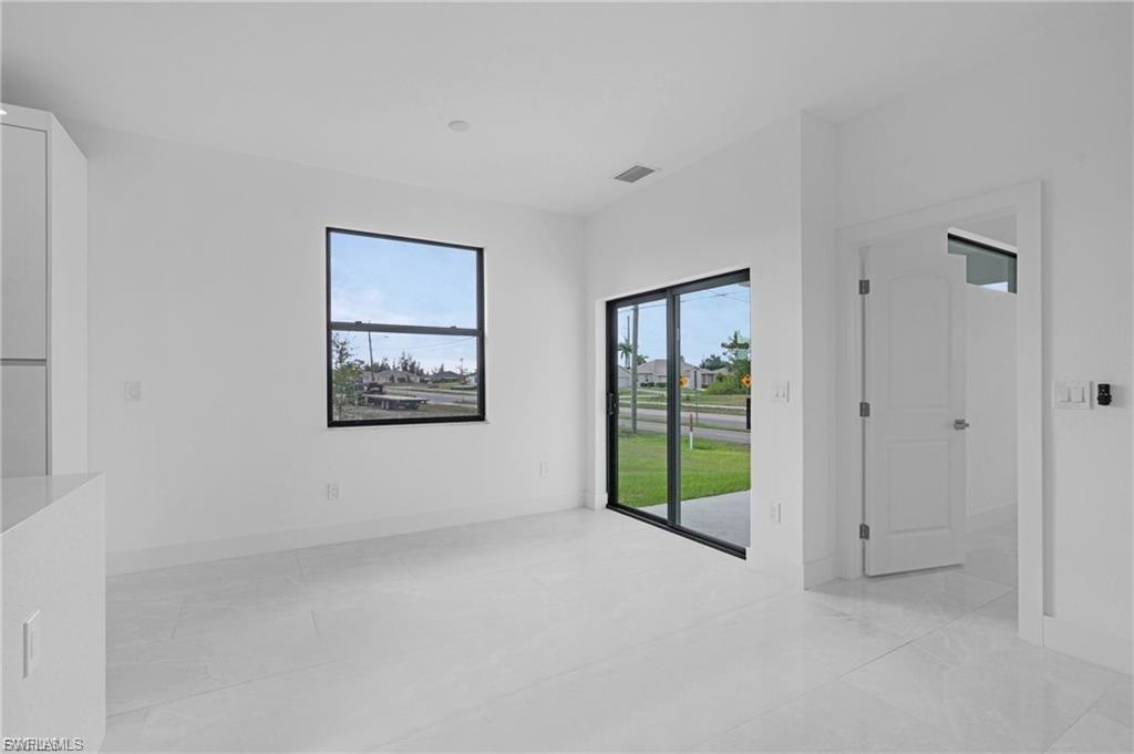 CAPE CORAL - Residential Lease