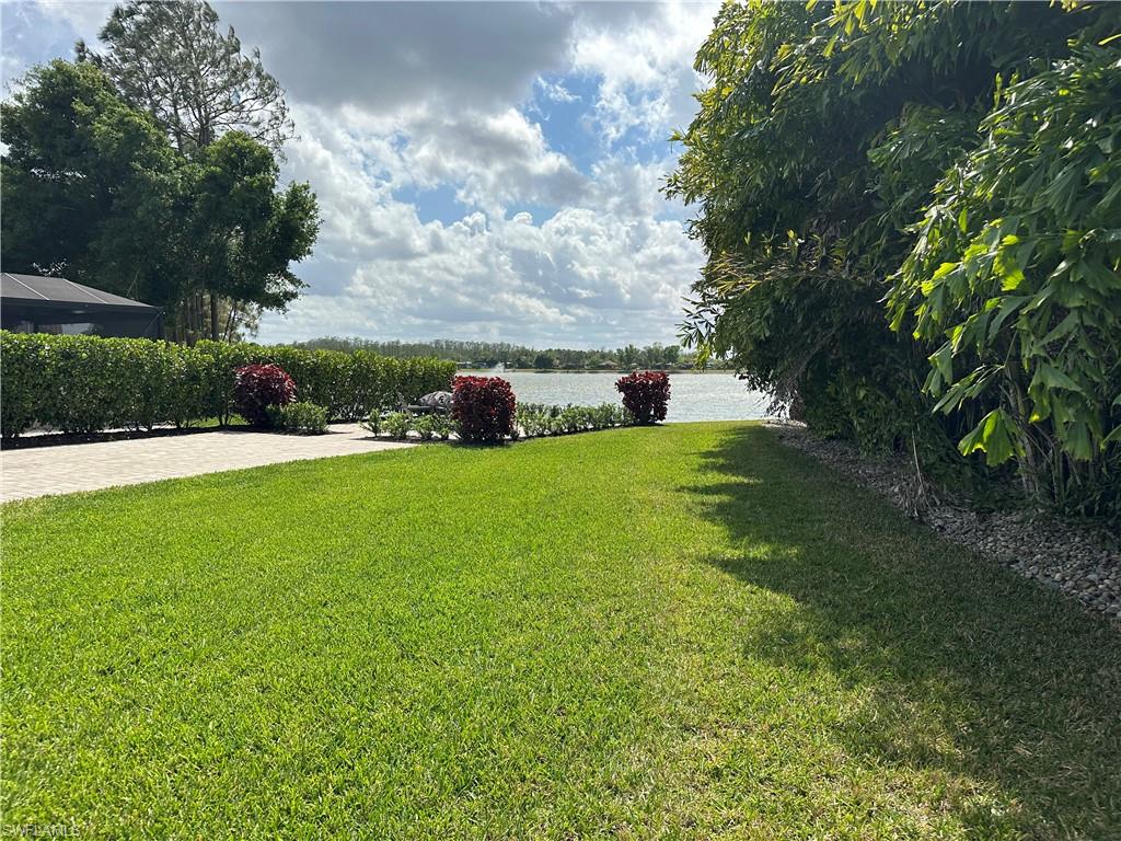 GOLDEN PALMS LUXURY MOTORCOACH RESORT - Land