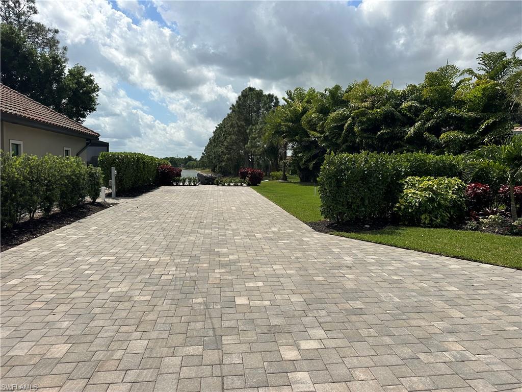 GOLDEN PALMS LUXURY MOTORCOACH RESORT - Land