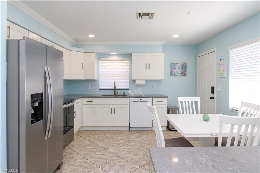 PINE RIDGE - Residential Lease