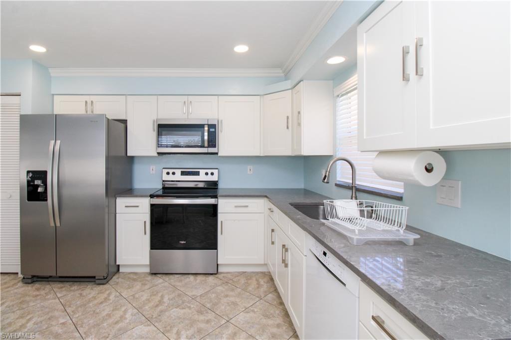 PINE RIDGE - Residential Lease