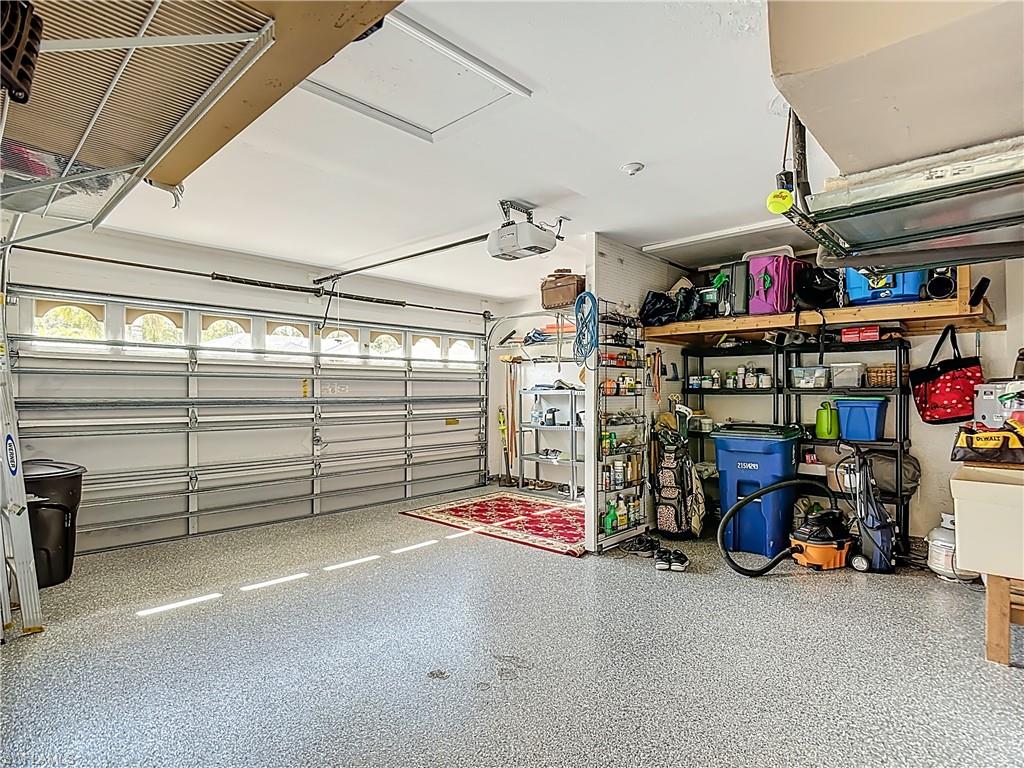 DEL VERA COUNTRY CLUB - Residential