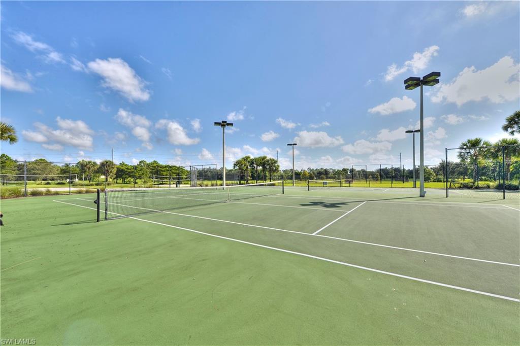 STONEYBROOK - Residential