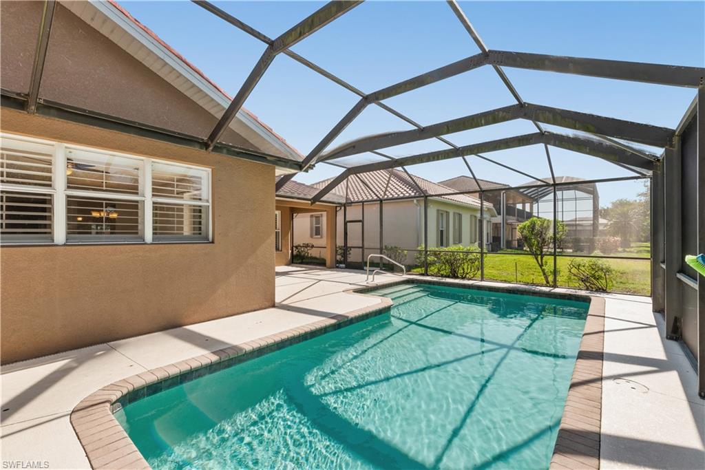 STONEYBROOK - Residential