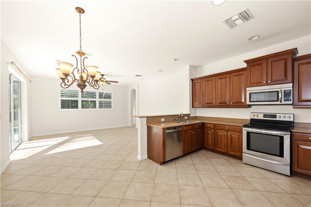 STONEYBROOK - Residential