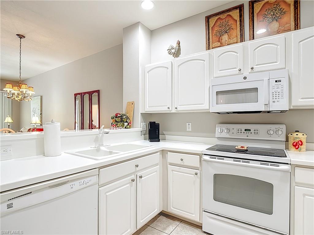 HERONS GLEN - Residential