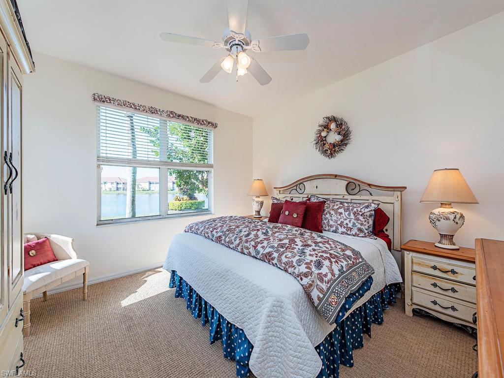 HUNTINGTON LAKES - Residential