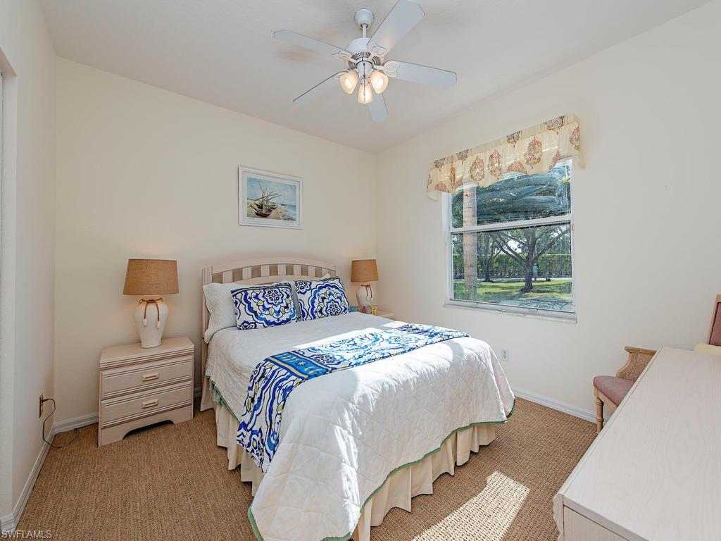 HUNTINGTON LAKES - Residential