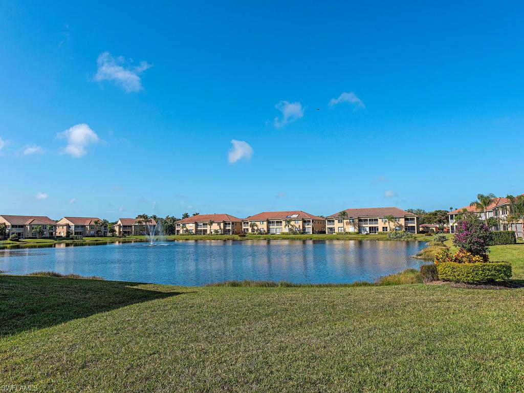 HUNTINGTON LAKES - Residential