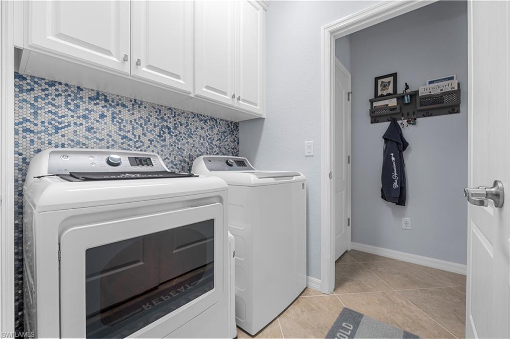 TRAILS EDGE - Residential