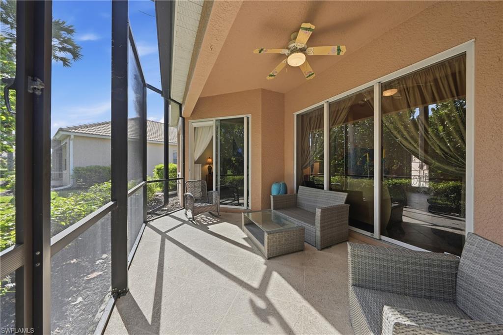 CARLTON LAKES - Residential