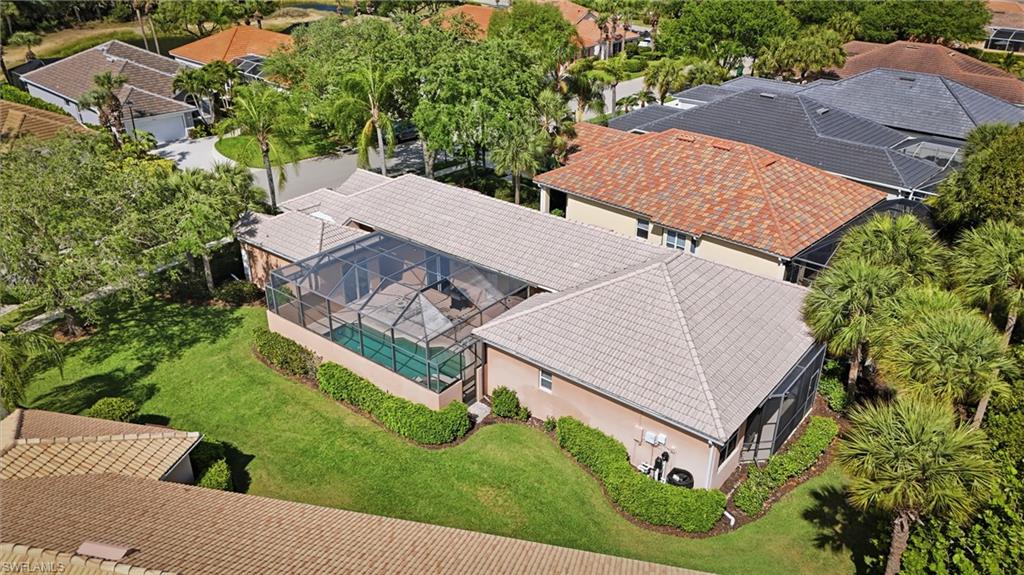 CARLTON LAKES - Residential