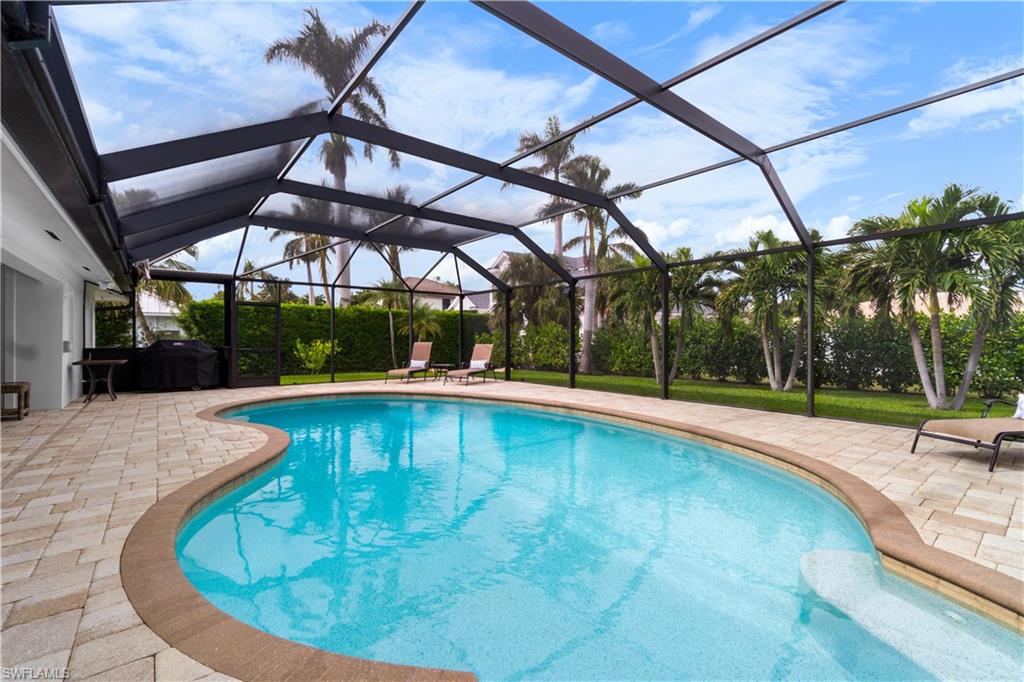 ANCHOR COURT - Residential Lease