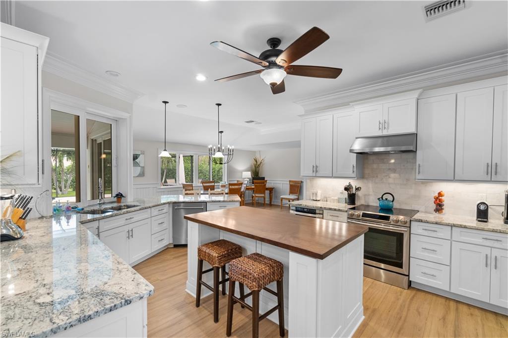 ANCHOR COURT - Residential Lease