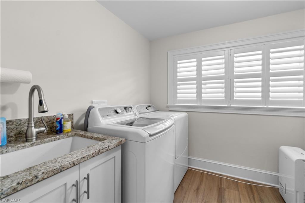 ANCHOR COURT - Residential Lease