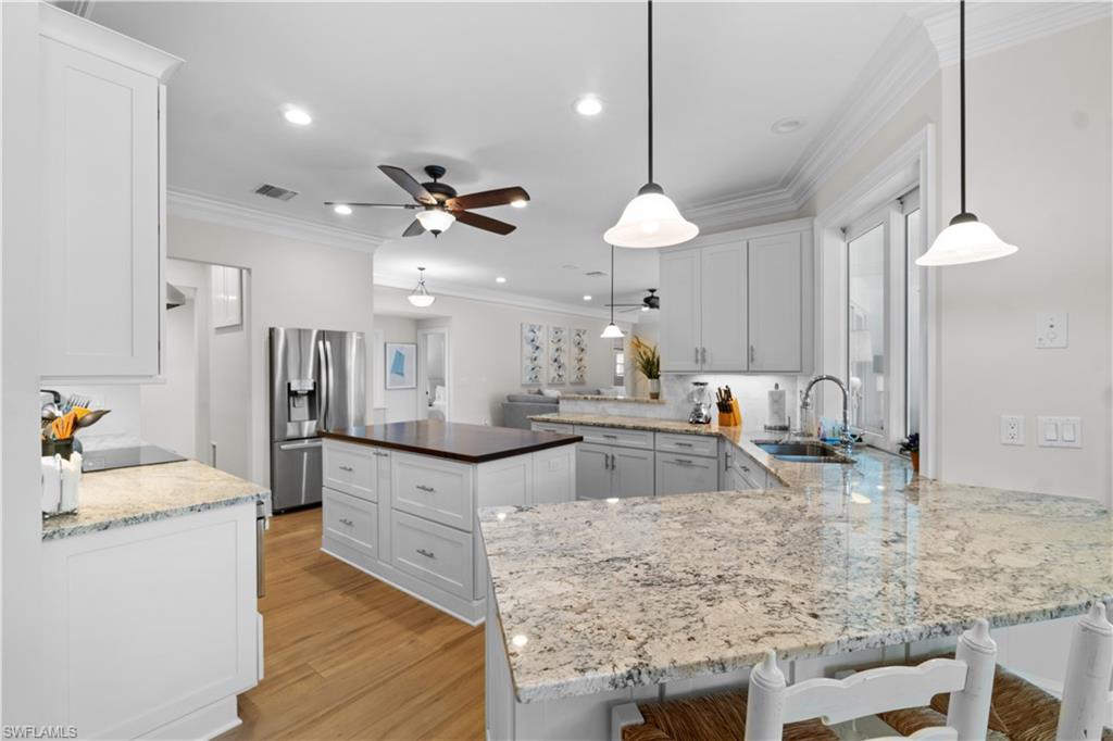 ANCHOR COURT - Residential Lease