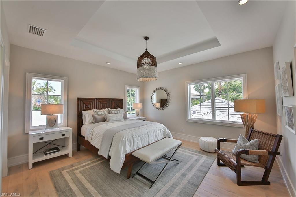 MOORINGS - Residential