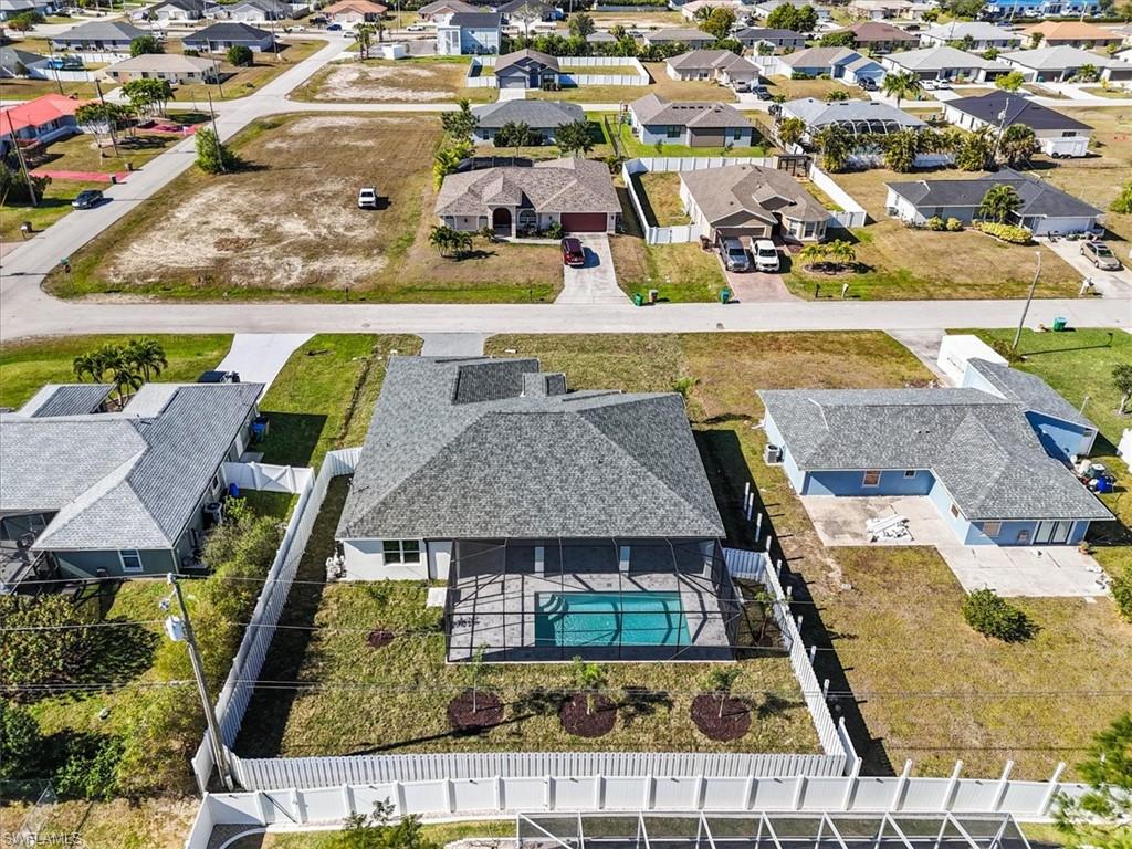 CAPE CORAL - Residential