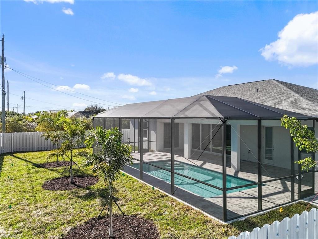 CAPE CORAL - Residential