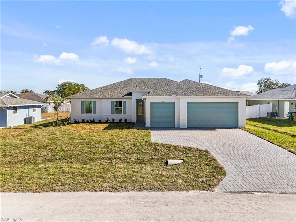 CAPE CORAL - Residential