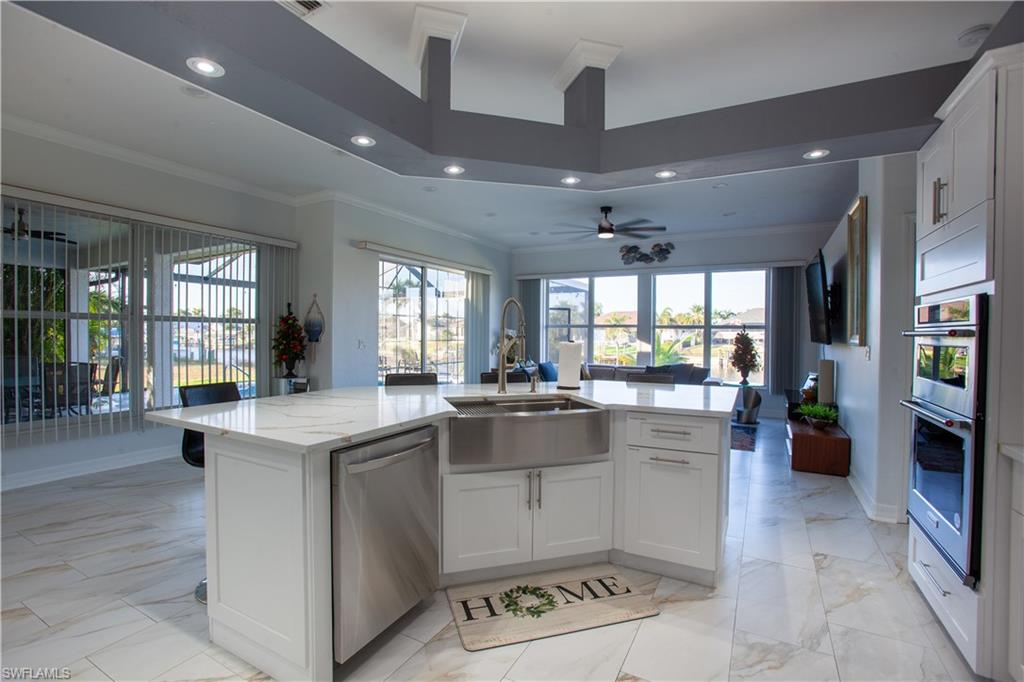 CAPE CORAL - Residential Lease