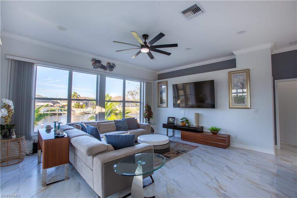 CAPE CORAL - Residential Lease