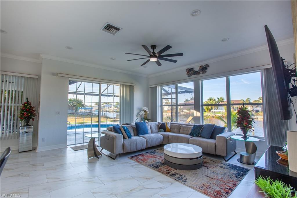 CAPE CORAL - Residential Lease