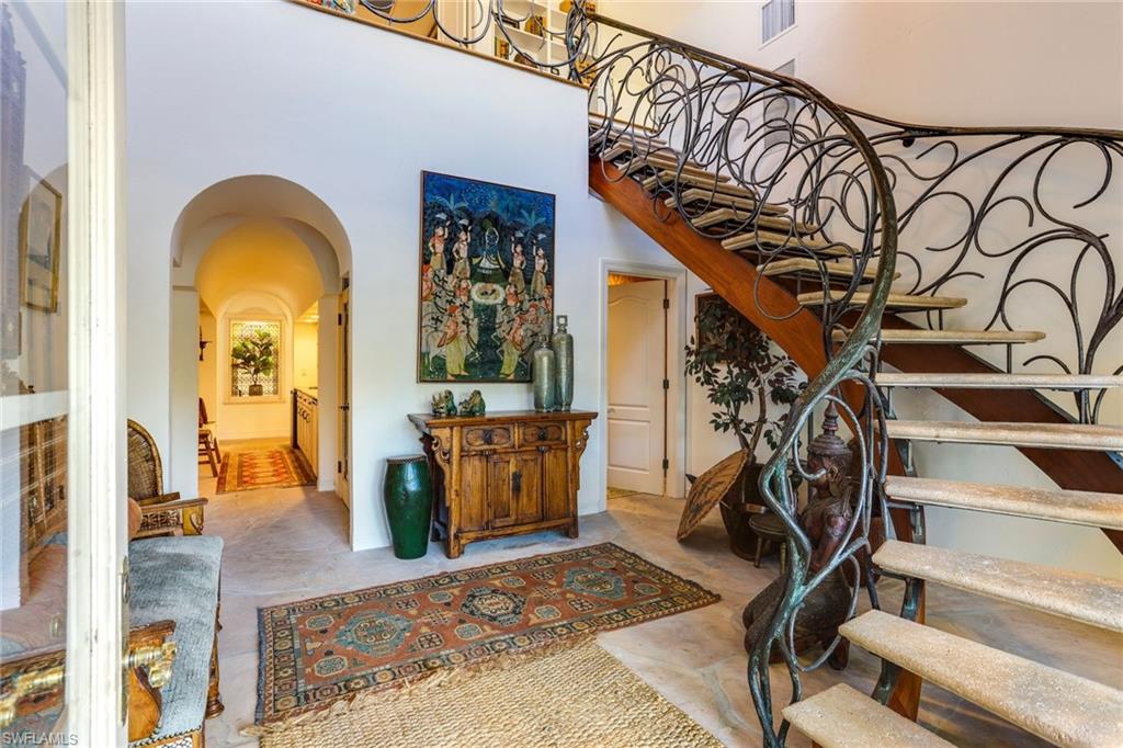 AQUALANE SHORES - Residential