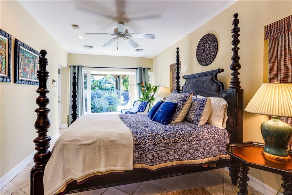 AQUALANE SHORES - Residential