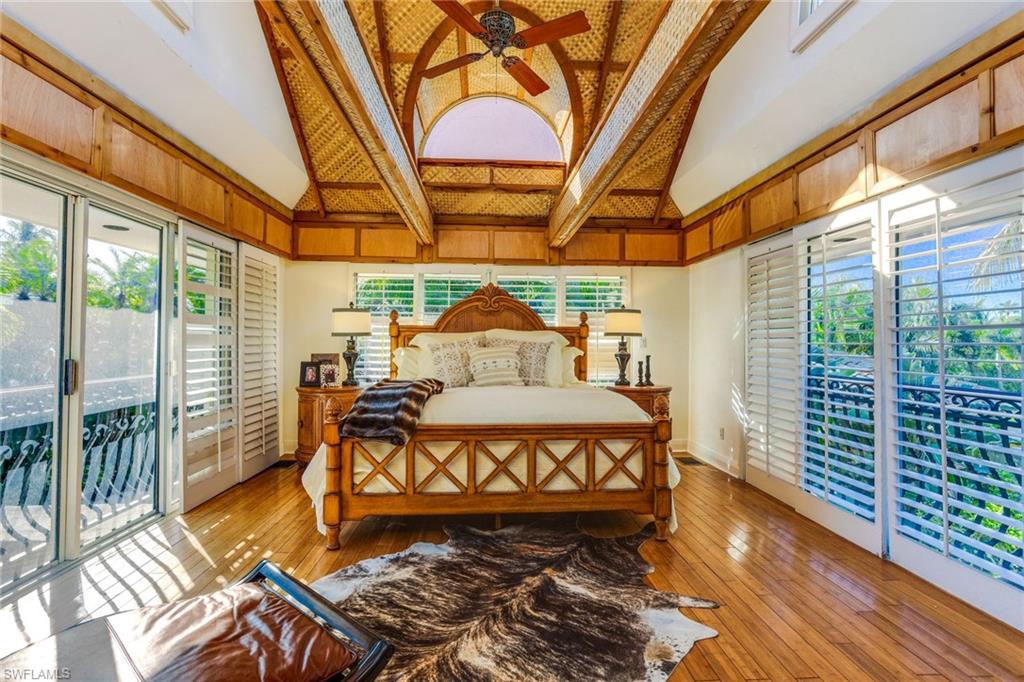 AQUALANE SHORES - Residential