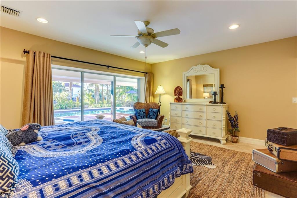 AQUALANE SHORES - Residential