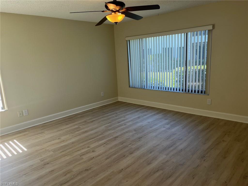 SEVEN LAKES - Residential