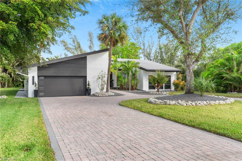 15600 Light Blue CIR