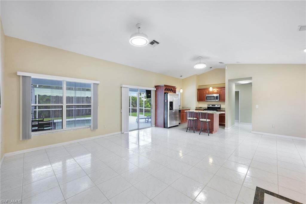 CAPE CORAL - Residential Lease