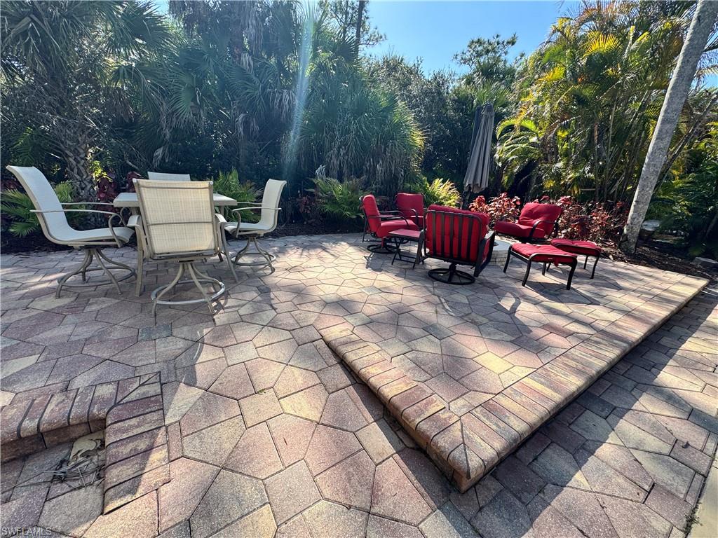 RIVERBEND MOTORCOACH RESORT - Land