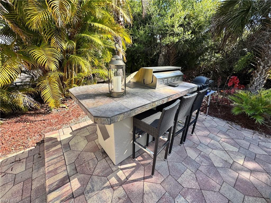 RIVERBEND MOTORCOACH RESORT - Land