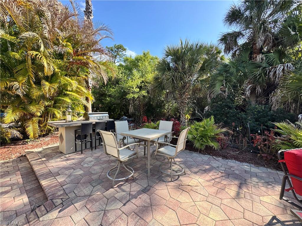 RIVERBEND MOTORCOACH RESORT - Land