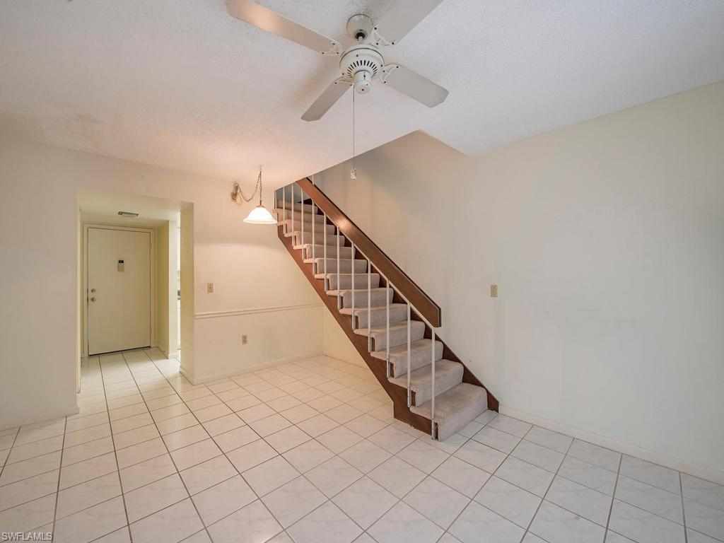 ISLAND MANOR APTS - Residential