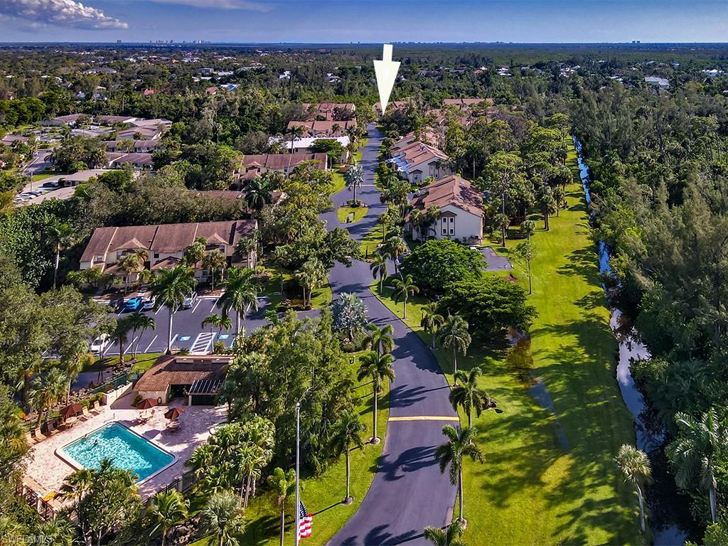 PARKSIDE CONDO - Residential