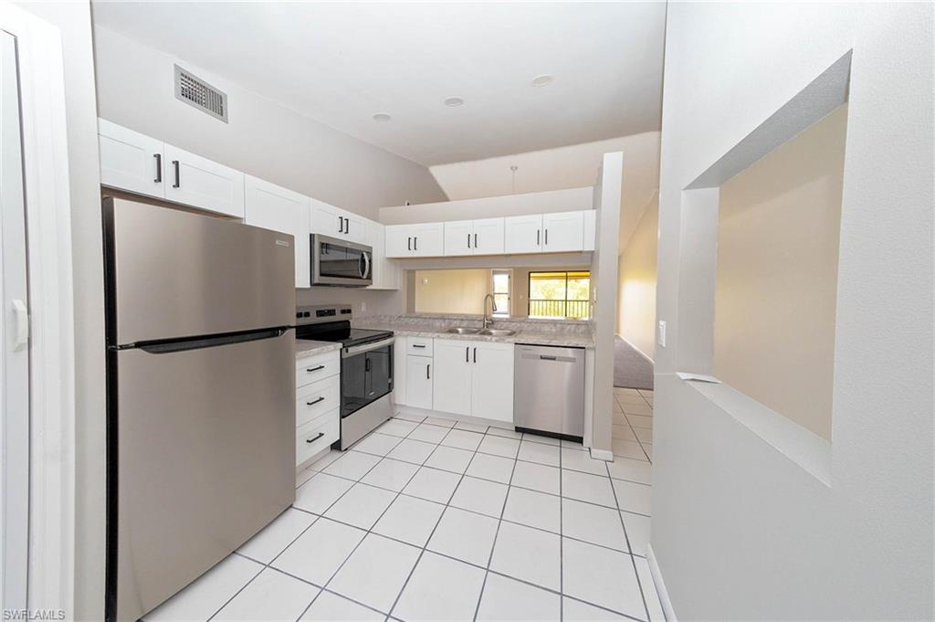 PARKSIDE CONDO - Residential